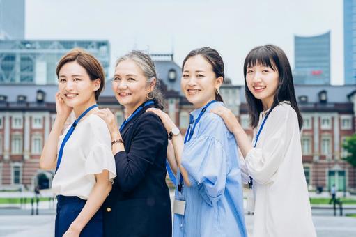 Business women of various generations, iş kadını, kariyer kadını, iş adamı, JPG