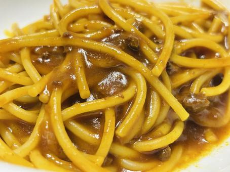 レトルトミートソースのパスタの写真