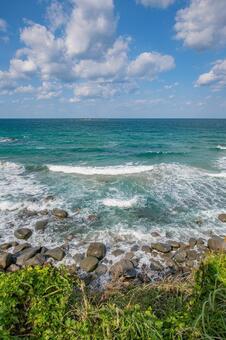 海岸沿いの風景 海,海岸,海岸沿いの写真素材