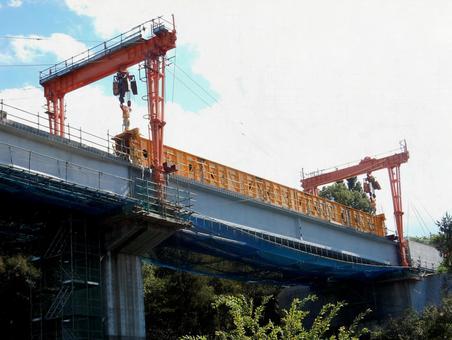 【工事写真】道路建設現場 道路,橋梁,架設の写真素材