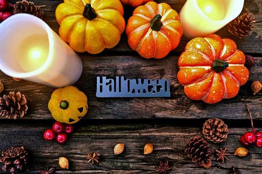 古いウッドデッキの上のハロウィンの飾り 古いウッドデッキの上のハロウィンの飾り ハロウィン,かぼちゃ,飾りの写真素材