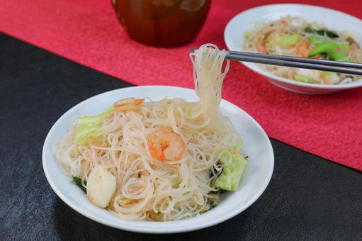 ビーフン ビーフン ビーフン,焼きビーフン,米粉の写真素材