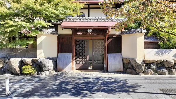 京都 町家 京都,町家,門の写真素材