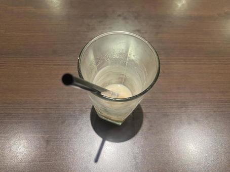 飲み干したコップ コップ,透明のコップ,飲み干したの写真素材