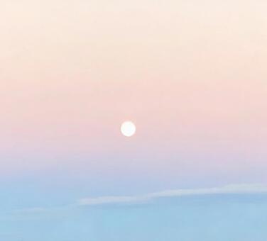 夕日と月 夕日と月の写真