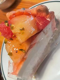 桃のケーキ 桃のケーキの写真
