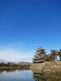 松本城と青空 松本城と青空 空,青空,松本城の写真素材
