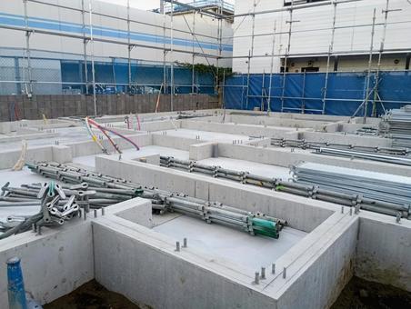建築物の基礎工事⑤ 建築物の基礎工事⑤ 住宅,セメント,アンカーボルトの写真素材