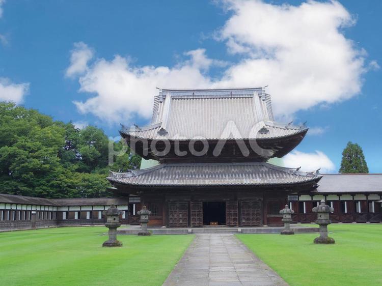 【富山県】高岡市の瑞龍寺 富山県,瑞龍寺,高岡市の写真素材