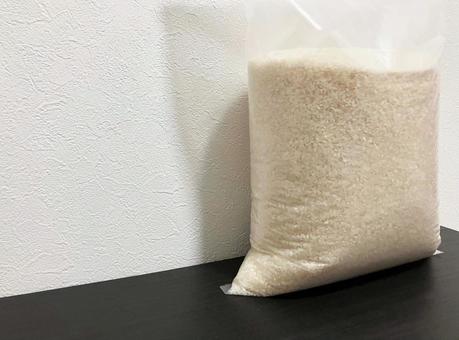 袋詰めされたお米(精米)のパッケージ素材 袋詰めされたお米(精米)のパッケージ素材 精米,白米,米袋の写真素材