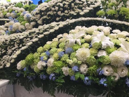 お洒落な花祭壇 葬式,葬儀,告別式の写真素材