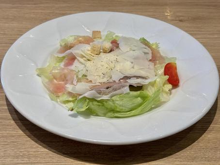 ランチのサラダ ランチのサラダ サラダ,野菜,野菜サラダの写真素材