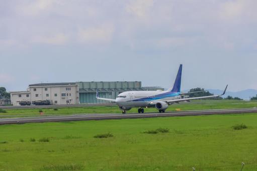 熊本発、昼の空路へ 熊本発、昼の空路への写真