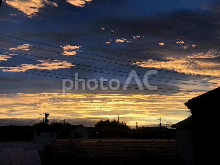 いつかの夕焼け　 夕焼け,夕暮れ,たそがれの写真素材