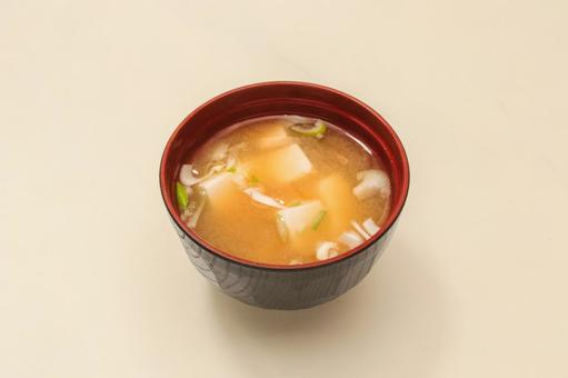 豆腐とネギの味噌汁 豆腐とネギの味噌汁の写真