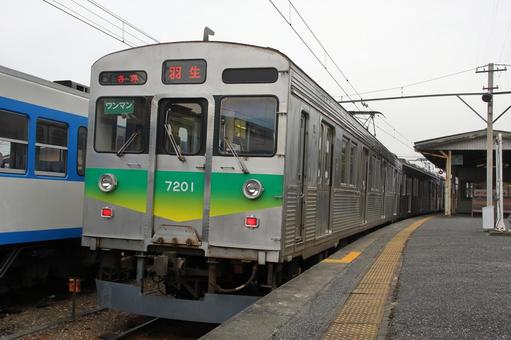 秩父鉄道、7000系、7001編成 秩父鉄道、7000系、7001編成 秩父鉄道,秩鉄,7200系の写真素材