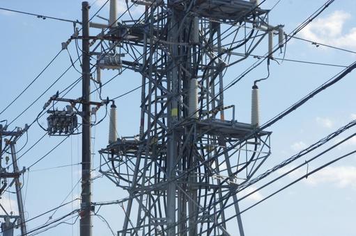 鉄塔と電線と青空　5 鉄塔,電線,青空の写真素材