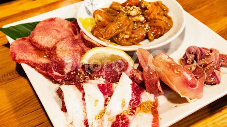 焼肉(肉の盛り合わせ) 焼肉,焼き肉,肉の写真素材