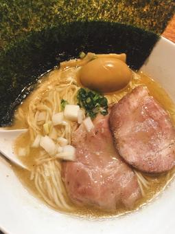 ラーメン ラーメンの写真