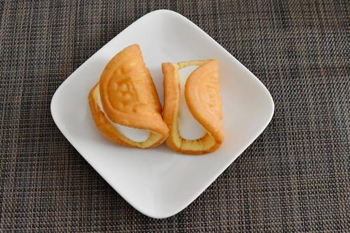 クリームワッフル クリームワッフル,ワッフル,ホイップクリームの写真素材