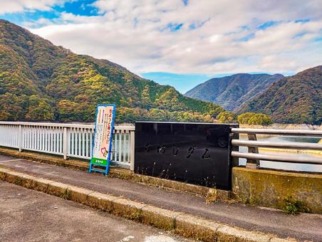 川治ダムの紅葉 紅葉,秋,川治ダムの写真素材
