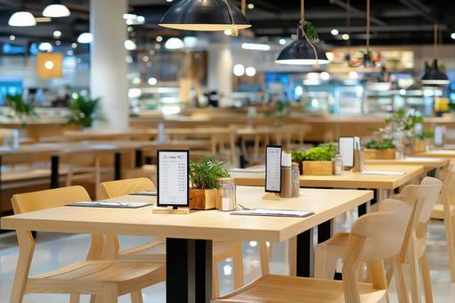 フードコート、サービスエリアのレストランの写真