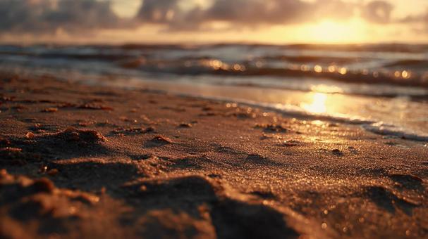 Close-up of the beach sparkling with the setting sun, wave, beach, setting sun, JPG