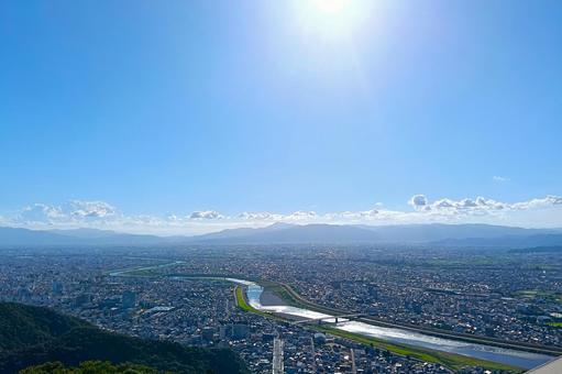 長良川と岐阜市街 長良川と岐阜市街の写真