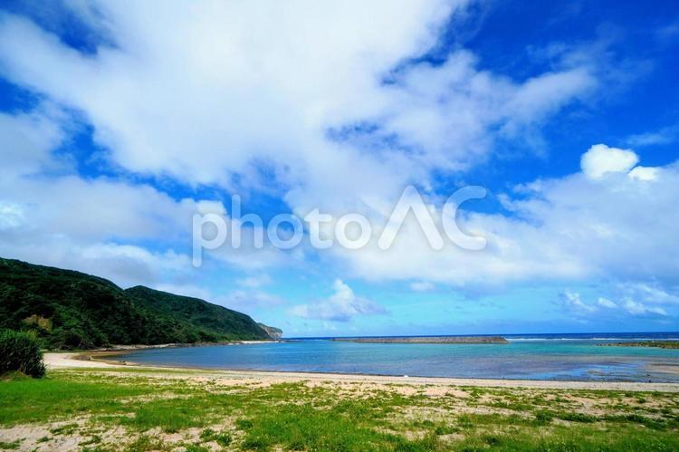 沖縄・与那国島南部の比川浜 与那国島,比川,比川浜の写真素材