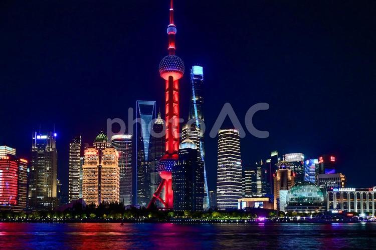 上海夜景・北外灘から眺める東方明珠 上海,夜景,外灘の写真素材