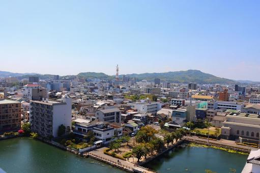 今治市を見下ろす 今治市を見下ろす 今治城,愛媛県,今治市の写真素材