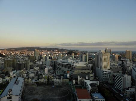 県庁から望む夕方の静岡市中心部2 静岡市,鷹匠町,伝馬町の写真素材