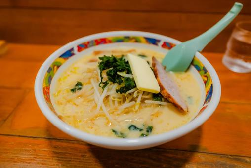 【青森】味噌カレー牛乳ラーメン 2025 【青森】味噌カレー牛乳ラーメン 2025 青森,味噌カレー牛乳ラーメン,ラーメンの写真素材
