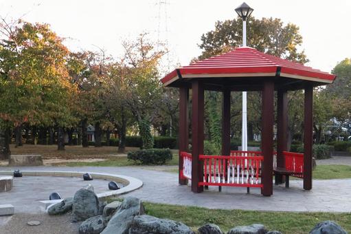 都市公園の休憩スぺース・バーゴラ4 公園,パーゴラ,休憩スぺースの写真素材