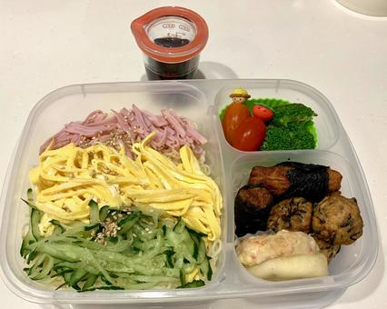 冷やし中華弁当 冷やし中華弁当の写真
