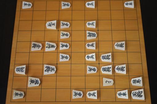 第66期王位戦第5局投了棋譜の盤面 第66期王位戦第5局投了棋譜の盤面 王位戦第5局,投了棋譜,盤面の写真素材