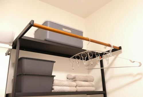 脱衣所・洗面所のインテリア　タオル収納 脱衣所,洗面所,脱衣コーナーの写真素材