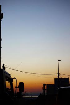 夕暮れ 空,朝,住宅地の写真素材