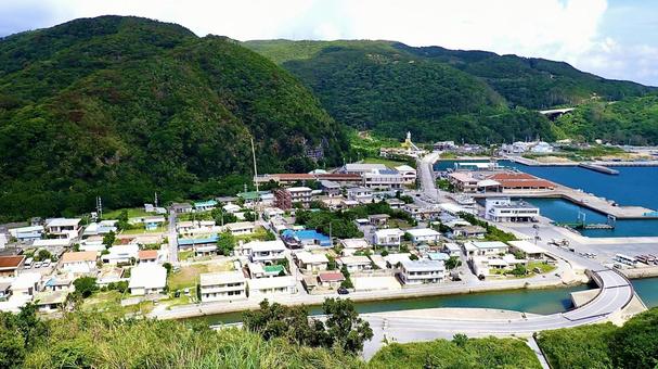 渡嘉敷島の港の見える丘展望台からの風景 渡嘉敷島の港の見える丘展望台からの風景 港の見える丘展望台,渡嘉敷島,街の写真素材