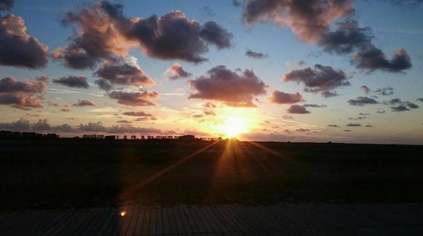 空と夕陽 空と夕陽の写真