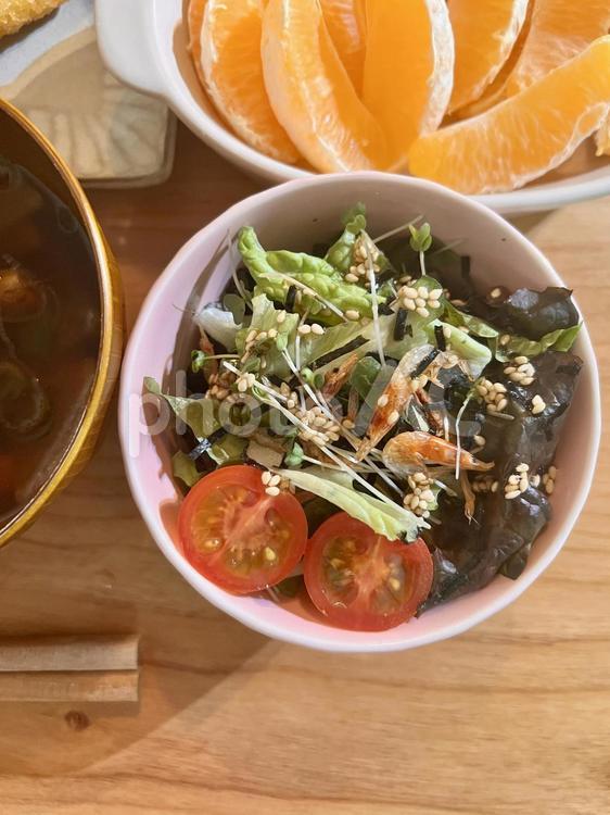 桜エビの和風サラダ 食事,ご飯,夕食の写真素材