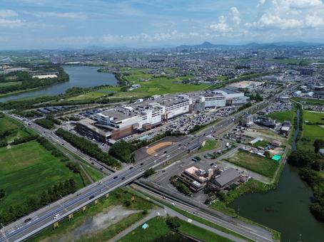 草津市、琵琶湖沿いのショッピングモール 草津市、琵琶湖沿いのショッピングモールの写真