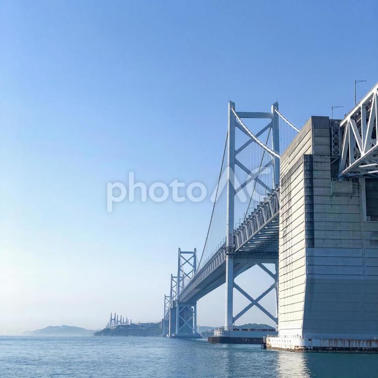 瀬戸大橋のたもと 瀬戸大橋,橋,海の写真素材