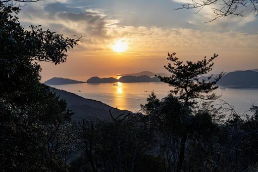 Sunset seen from Mount Taika in Yamaguchi Prefecture, JPG