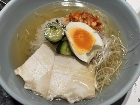 冷麺 冷麺の写真