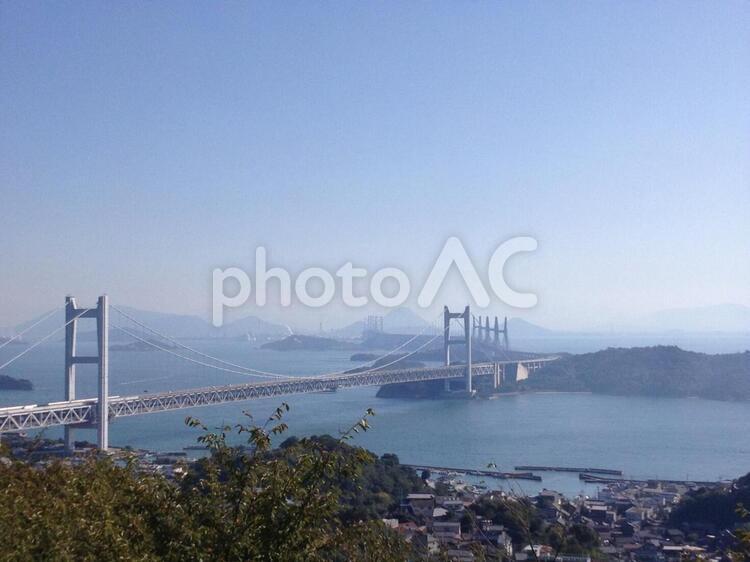 青空と海と瀬戸大橋 交通機関,何人もありません,吊り橋の写真素材
