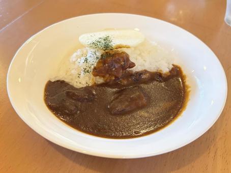 りんご入りのビーフカレー ビーフカレー,スパイスカレー,カレーライスの写真素材