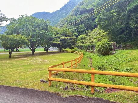 下北山公園 夏の公園 下北山公園 夏の公園 奈良県下北山村,アウトドア,温泉の写真素材