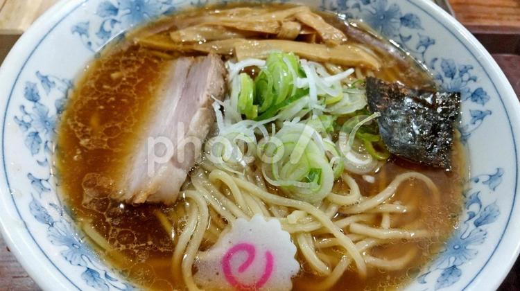 醤油ラーメン 醤油ラーメン,ラーメン,醤油味の写真素材