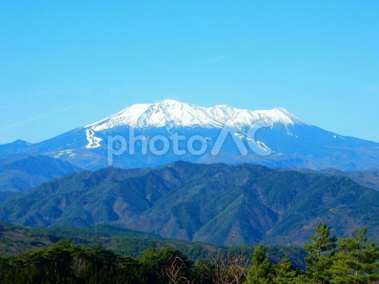 雪景写・信州キビオ峠から見た雪の御嶽山 御岳山,風景,自然の写真素材